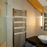 Chez Jean Hotel