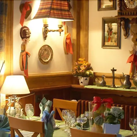 Chez Jean سافيرن