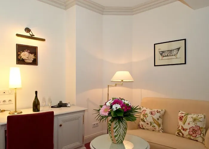 Hotell Chez Jean
